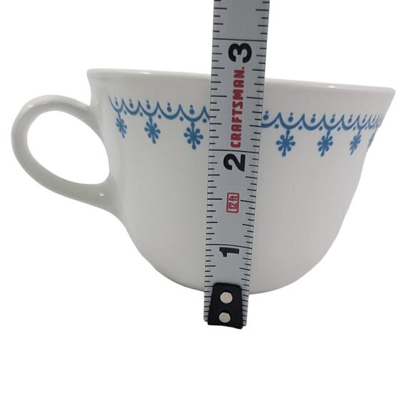Vintage 1970’s Corelle Livingware Blue Ring Handle Snowflake Cup & Saucer Sets - Picture 5 of 16